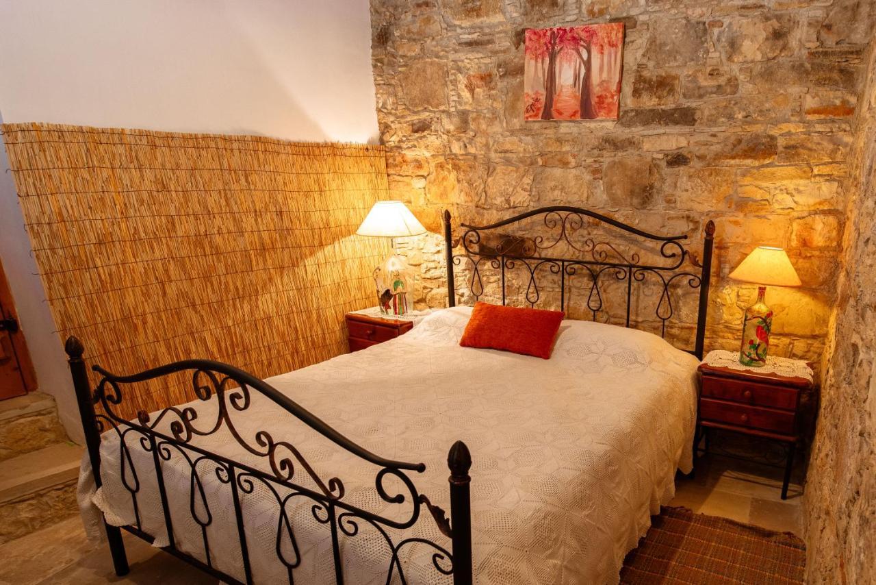 Constantias Stone Houses Lofou Exterior photo