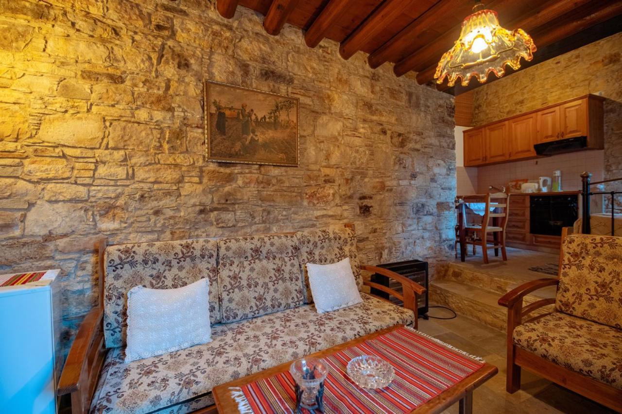 Constantias Stone Houses Lofou Exterior photo